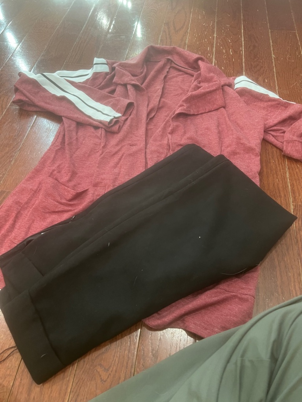 Zara Black Straight-Leg Trousers